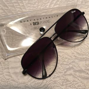 DESI PERKINS sunglasses QUAY